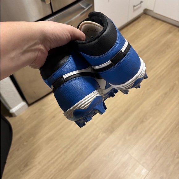 Jordan retro 1 high blue cleats - Picture 8 of 9